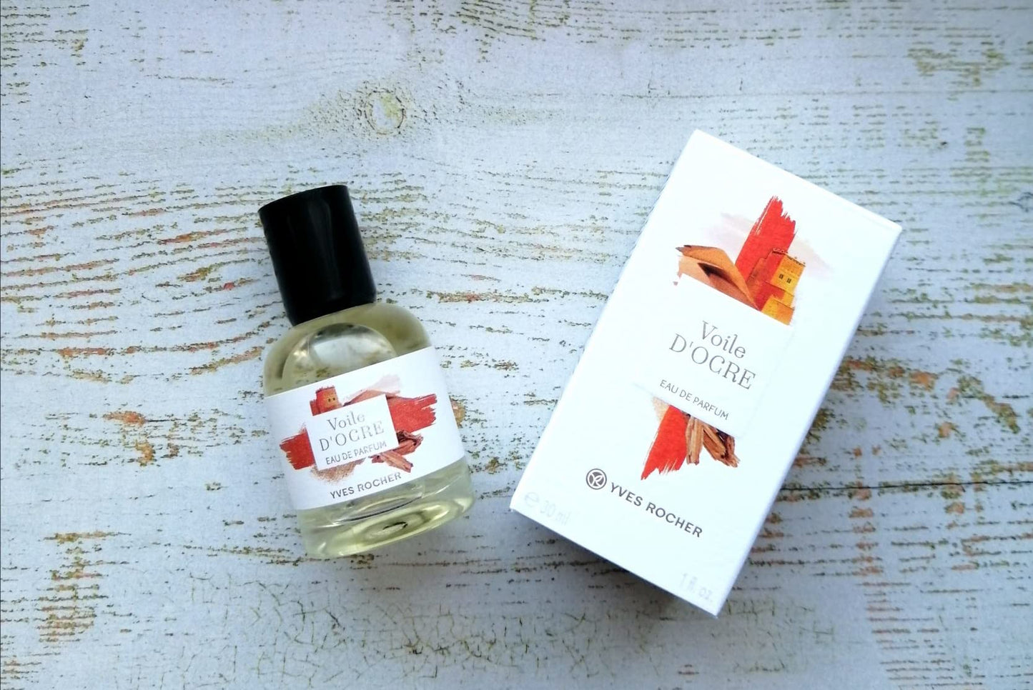 Yves Rocher Eau de Parfum for Woman - Voile d'Ocre, Sensual Spicy Fragrance with Sandalwood and Cedar, 30 ml./1 fl.oz.